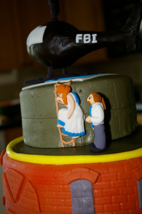 X-Files Wedding Cake