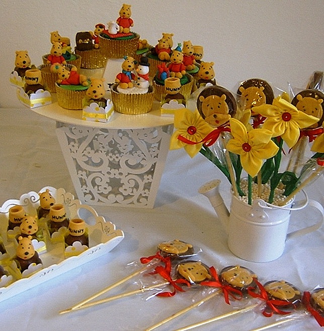 Pooh Cupcakes Party