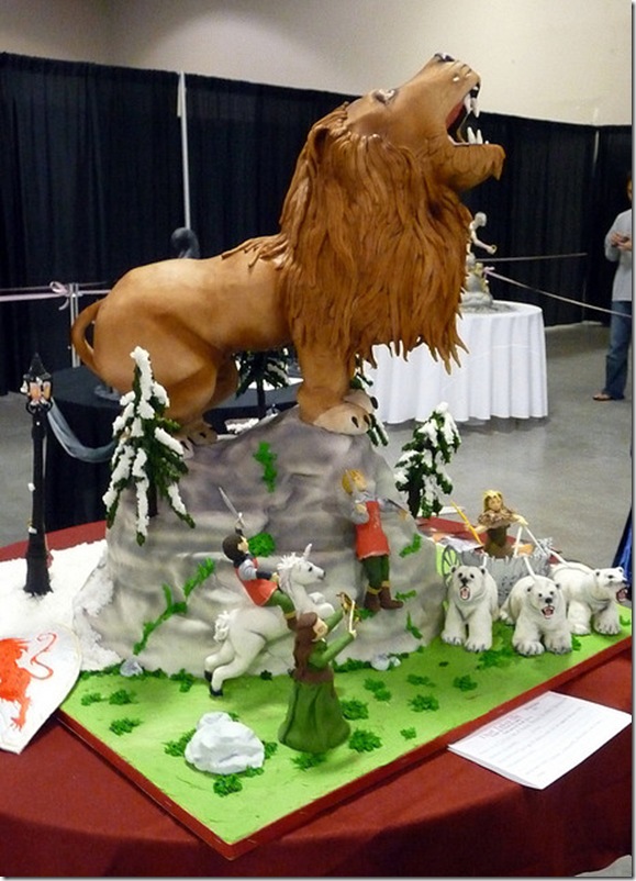 Narnia Cake