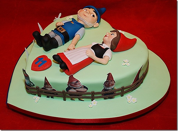 Gnomeo and Juliet Cake
