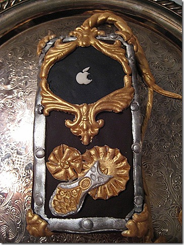 Steampunk iPod Cake 