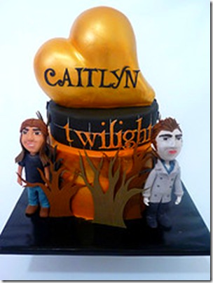 Twilight Cake with Edward and Jacob