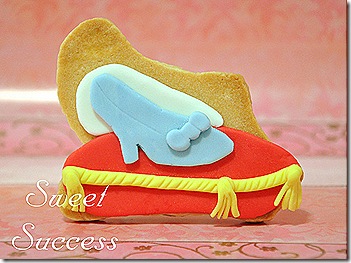 Cinderella Slipper Cookie