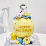 Snoopy Piñata Cake