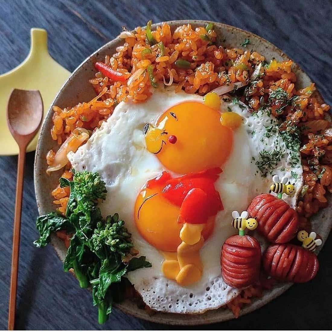 Pooh-Breakfast-Eggs