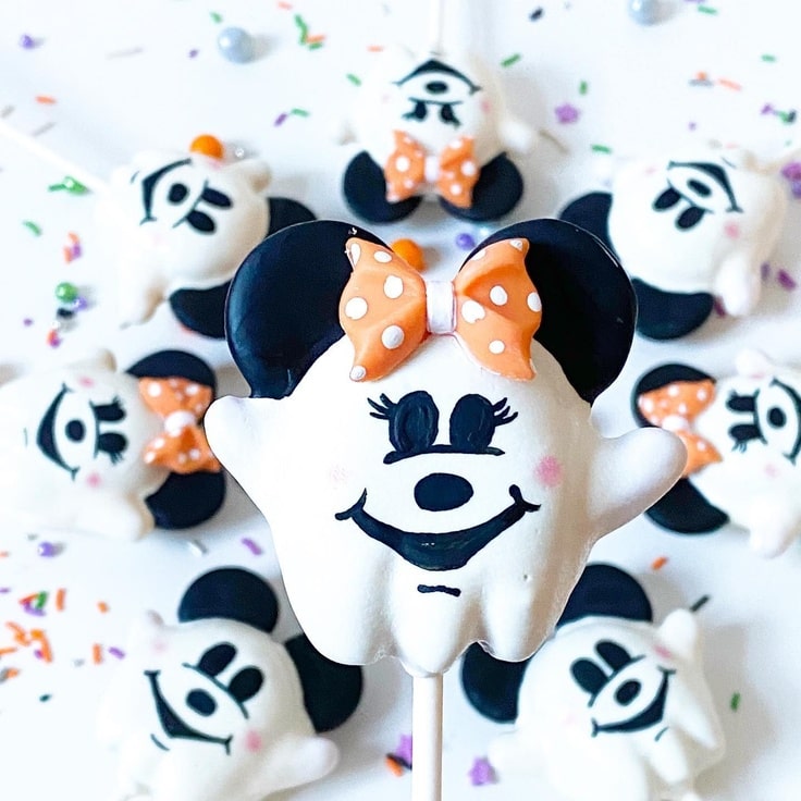 Minnie Mouse Ghost Cake Pop